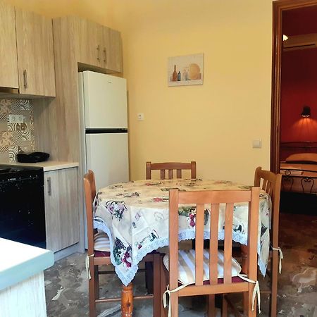 Stamoulis Apartments Agia Efimia Eksteriør bilde