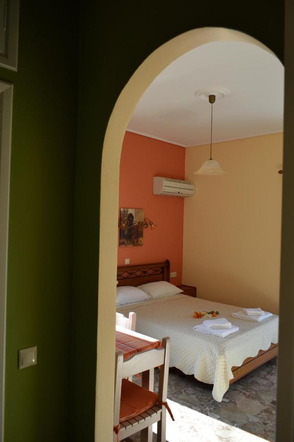 Stamoulis Apartments Agia Efimia Eksteriør bilde