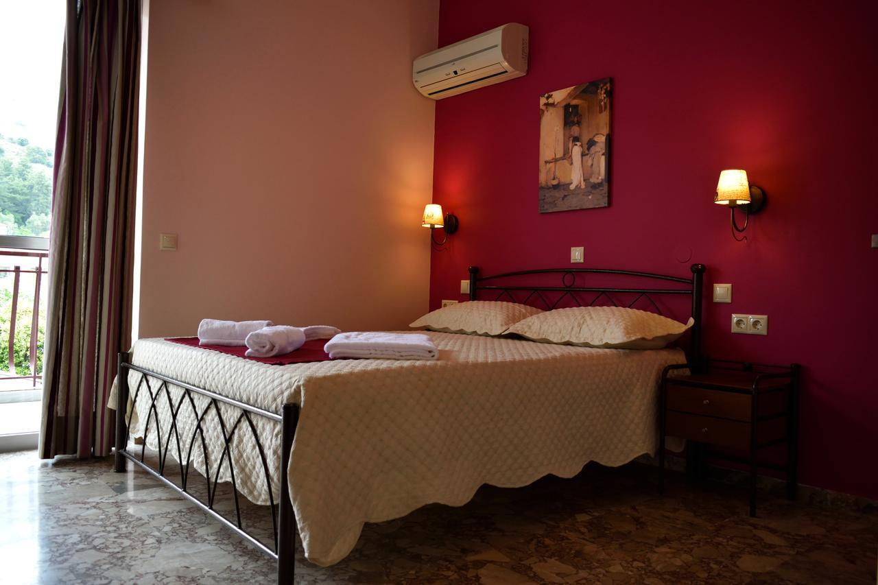 Stamoulis Apartments Agia Efimia Eksteriør bilde