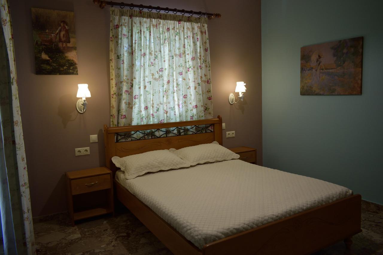 Stamoulis Apartments Agia Efimia Eksteriør bilde