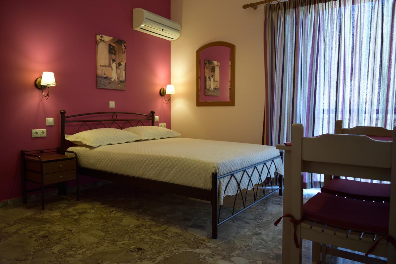 Stamoulis Apartments Agia Efimia Eksteriør bilde