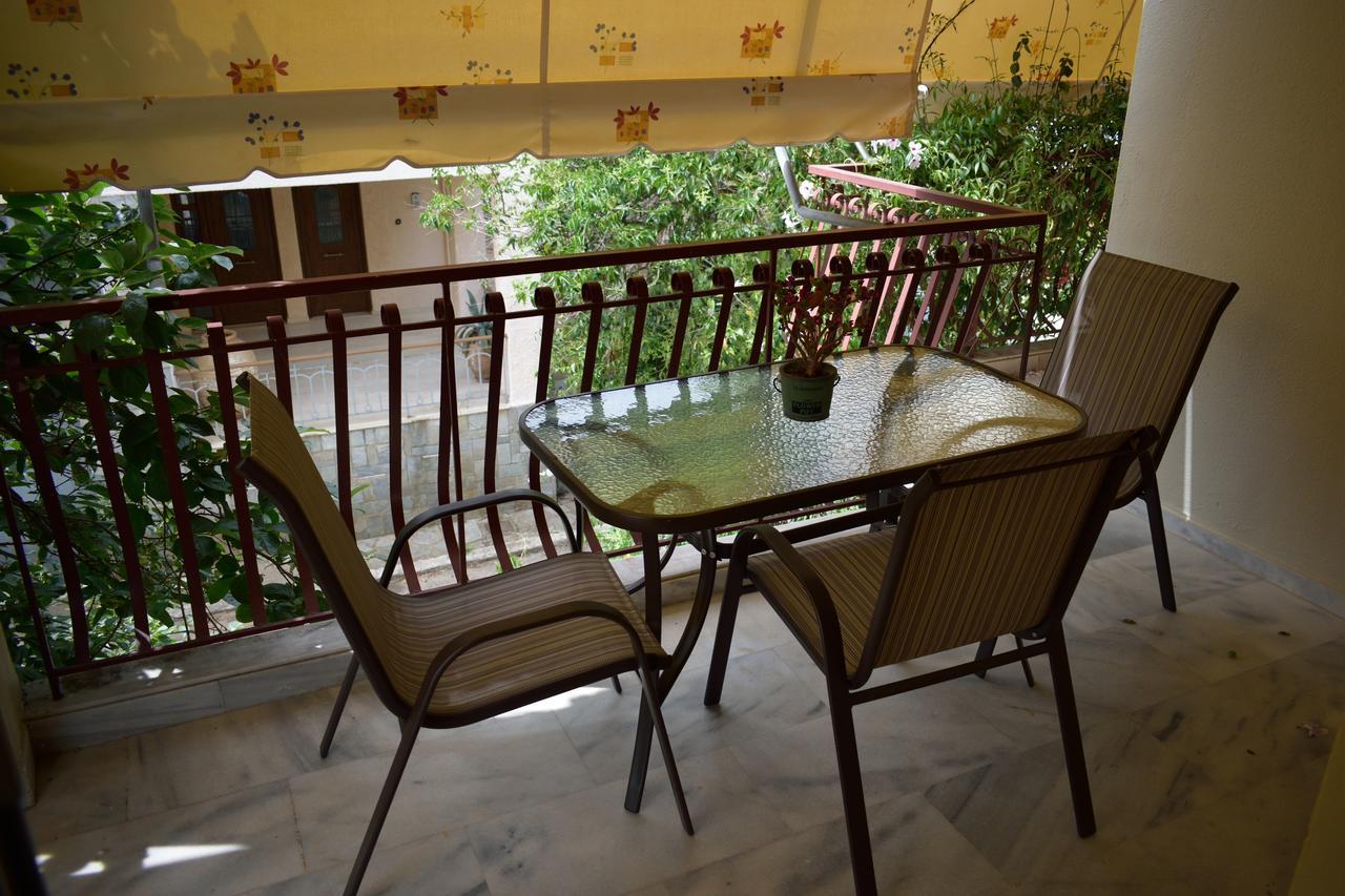 Stamoulis Apartments Agia Efimia Eksteriør bilde